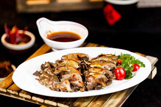 酱香羊头肉