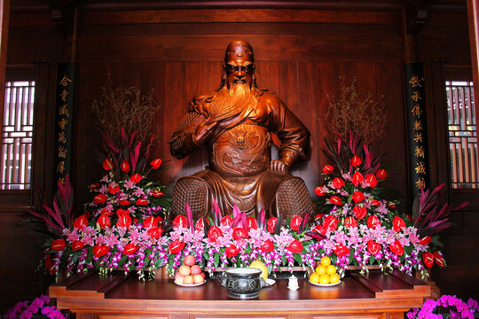 玉佛禅寺关帝像
