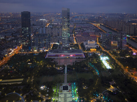 无锡太湖广场国金中心航拍风光夜景