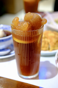 小熊冻柠茶