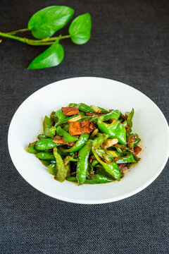 青椒炒肉
