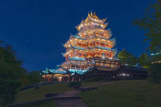 重庆江北鸿恩寺鸿恩阁夜景