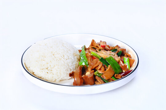 烟笋炒肉饭