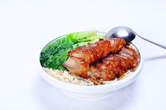 烧肉公仔面