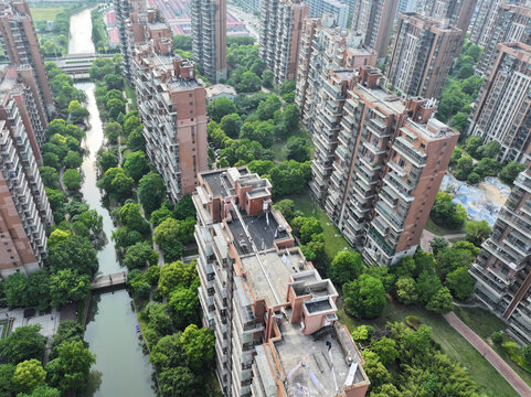 小区内景