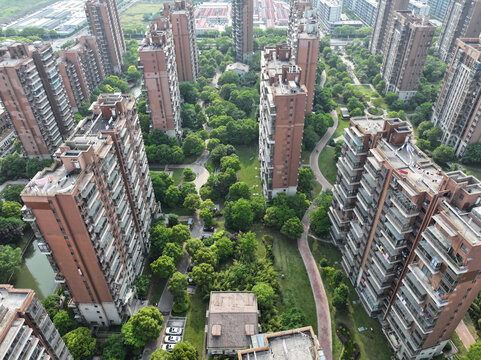 小区内景