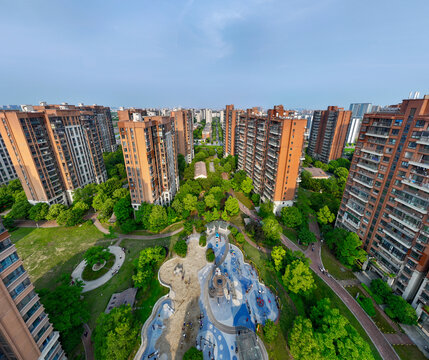 小区内景