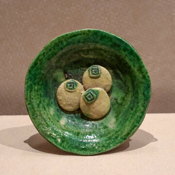 明代绿釉陶供碟