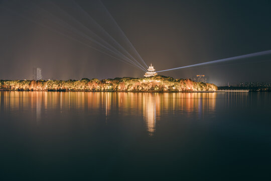 苏州金鸡湖景区桃花岛紫氤阁夜景