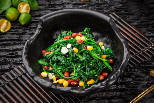 果仁菠菜