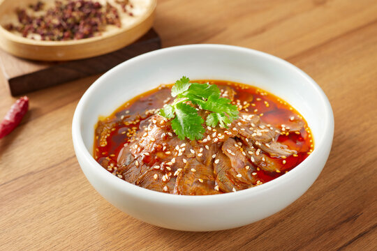 凉拌牛肉