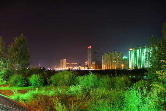 海拉尔伊敏河夜景