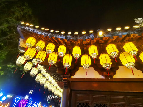 古建筑灯笼