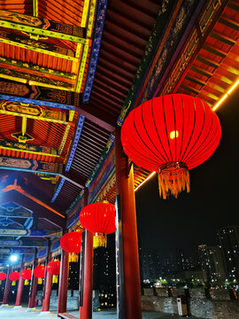 古建筑红灯笼