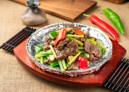 铁板牛肉