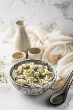 荠菜鲜肉大馄饨