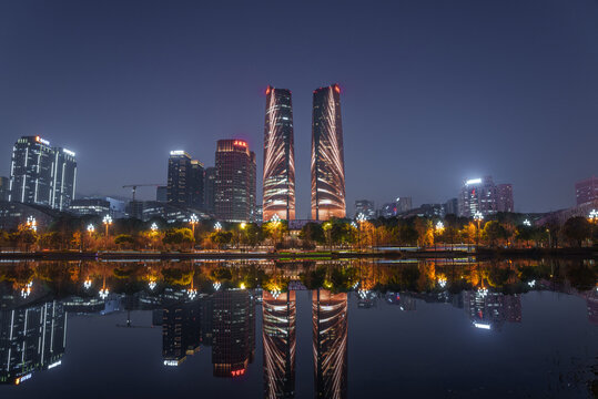 成都天府新区双子塔夜景