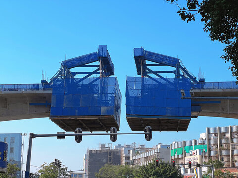 轻轨建设施工