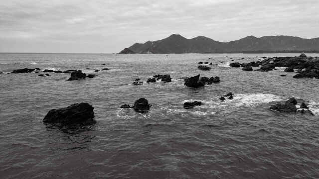 国风水墨海岸山水