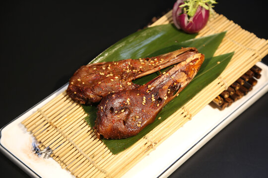 麻辣鸭头