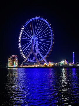 摩天轮夜景