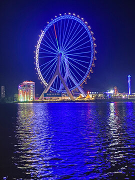 摩天轮夜景