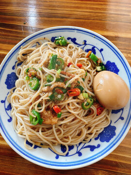 炒粉加蛋
