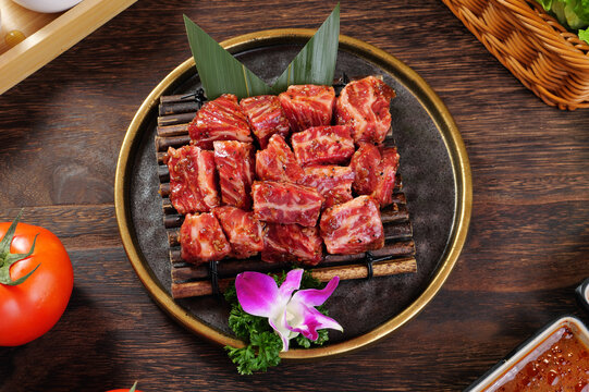 雪花黑椒牛肉粒
