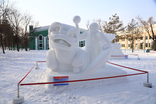 中国哈尔滨太阳岛国际雪雕艺术博览会