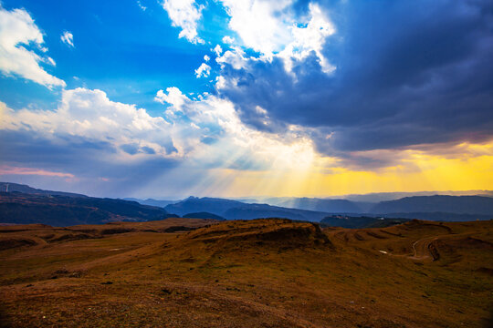 云贵高原乌蒙山景观