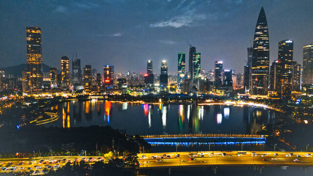 深圳人才公园后海大桥夜景
