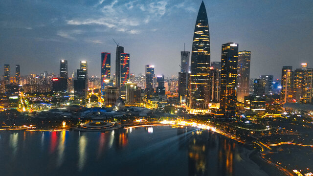 深圳人才公园后海大桥夜景