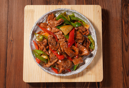 铁板炒牛肉