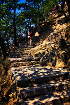 登山石台阶