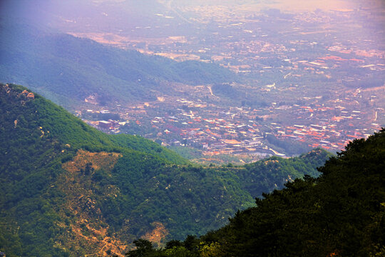 天津盘山远眺盘山风光