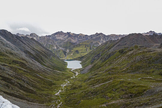 海子山