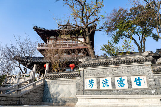 江苏省镇江北固山风景区的秋天风光