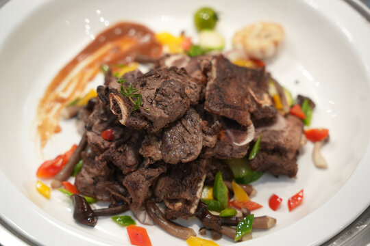 黑椒牛仔骨