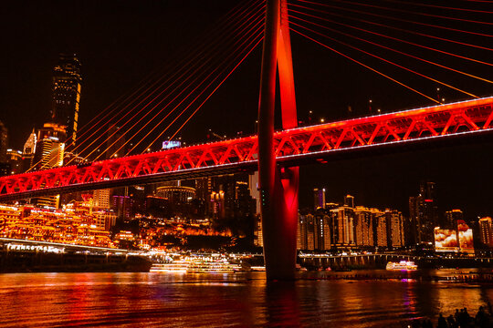 重庆洪崖洞与千厮门大桥夜景