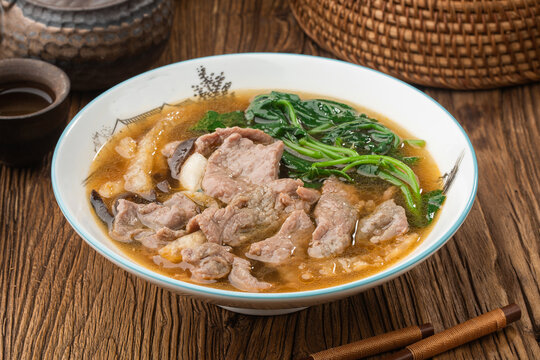 瘦肉汤粉