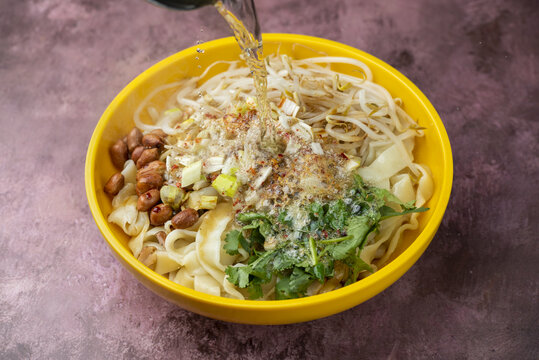 油泼面