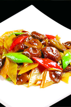 黄蘑土豆片