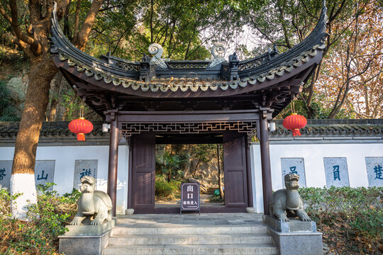 江苏省镇江北固山风景区的秋天风光
