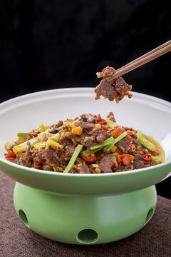 小炒牛肉
