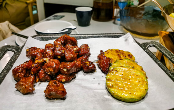 黑椒牛肉粒