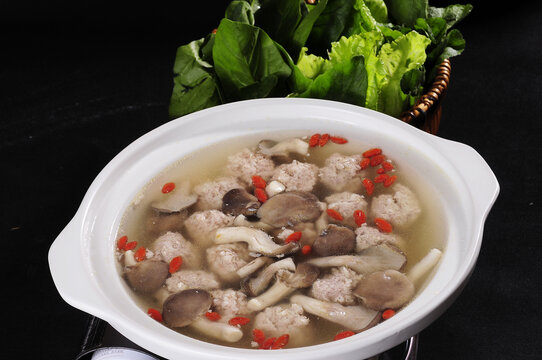 手工肉丸汤