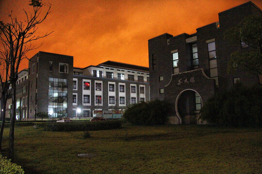 上海海洋大学苏友楼