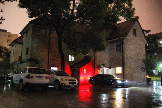 上海戏剧学院校园夜色