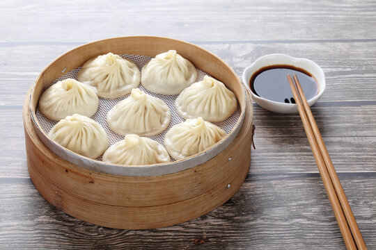 灌汤包