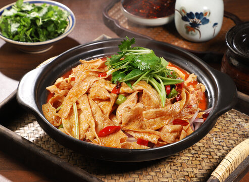 砂锅豆腐皮